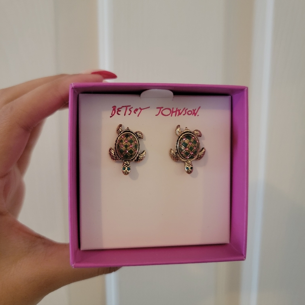 Betsey Johnson Multicolor Turtle Stud Earrings NEW
